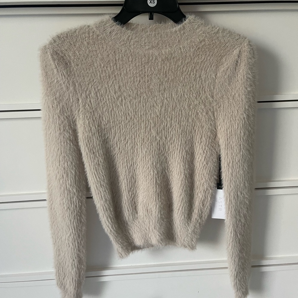 ASTR the label sweater
